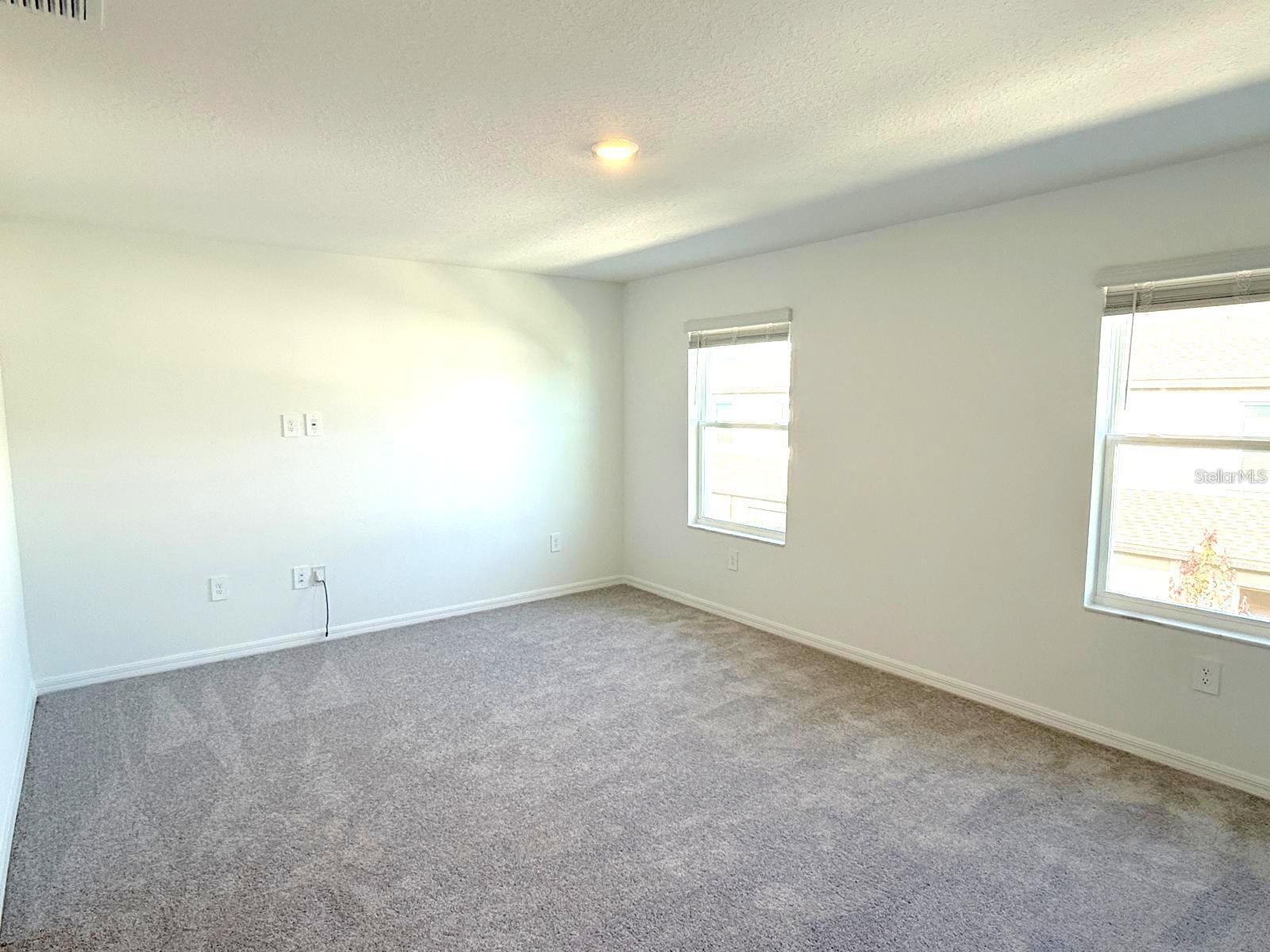 MIRADA TOWNHOMES - Residential Lease