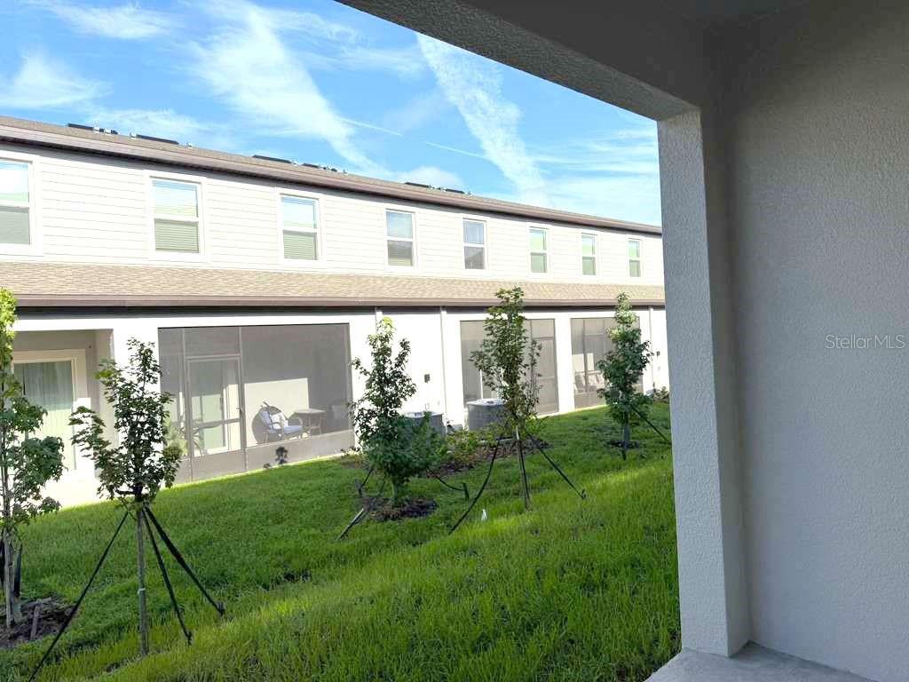 MIRADA TOWNHOMES - Residential Lease