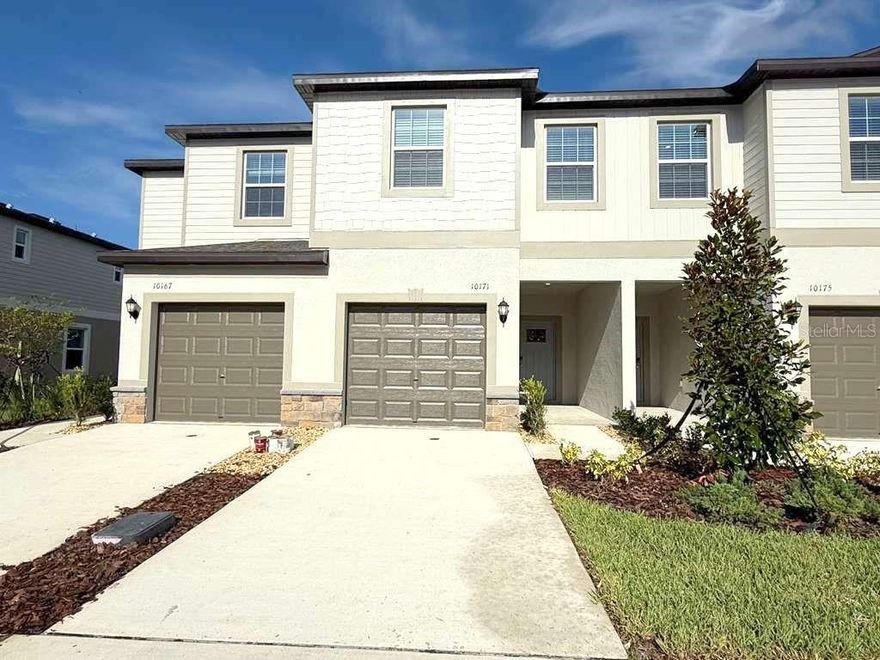 Discover this brand new, two-story townhome in the heart of the vibrant Mirada community in San Antonio, FL. This 3-bedroom, 2.5-bathroom residence with a one-car garage offers a fresh, modern design perfect for comfortable living and entertaining. Inside, enjoy a spacious open-concept main floor featuring a stylish living room, dining area, and kitchen with a sleek half bath and ceramic tile flooring. Upstairs, you'll find all three bedrooms conveniently located on the second floor, including the laundry area with washer and dryer included—a major convenience that comes with this home. As a resident of Mirada, you'll receive full, year-round access to the 15-acre man-made crystal lagoon, offering a true beach-style experience right in your community. Enjoy swimming, kayaking, paddleboarding, and lounging by the water just steps from your front door. Community Amenities Include: Resort-style pool Multiple dog parks Tennis and pickleball courts Golf cart paths Walking and biking trails Playgrounds, bocce ball courts, and more ULTRAFi high-speed internet included in rent for top-tier connectivity -> Pet Policy: Dogs and cats allowed. Limit 2 pets, 25 lbs max. -> Rental Requirement: Minimum 600+ credit score required to apply. This move-in-ready townhome offers low-maintenance living with exceptional amenities in one of the most exciting new communities in Florida. Schedule your tour today!