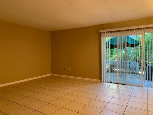 107 SCOTTSDALE SQUARE 107