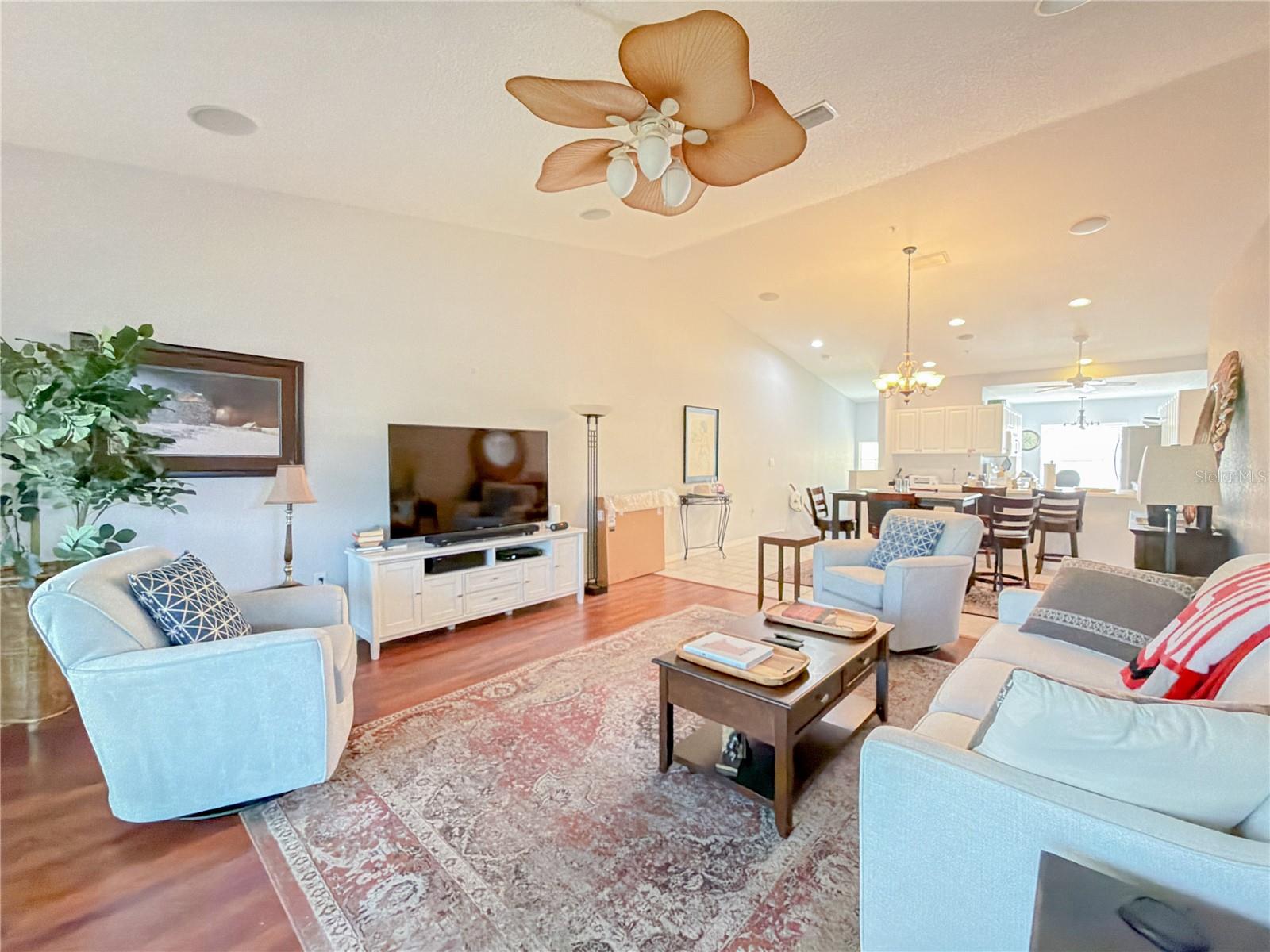 7158 STRAND CIRCLE, BRADENTON, FL, 34203 4 7158 STRAND CIRCLE