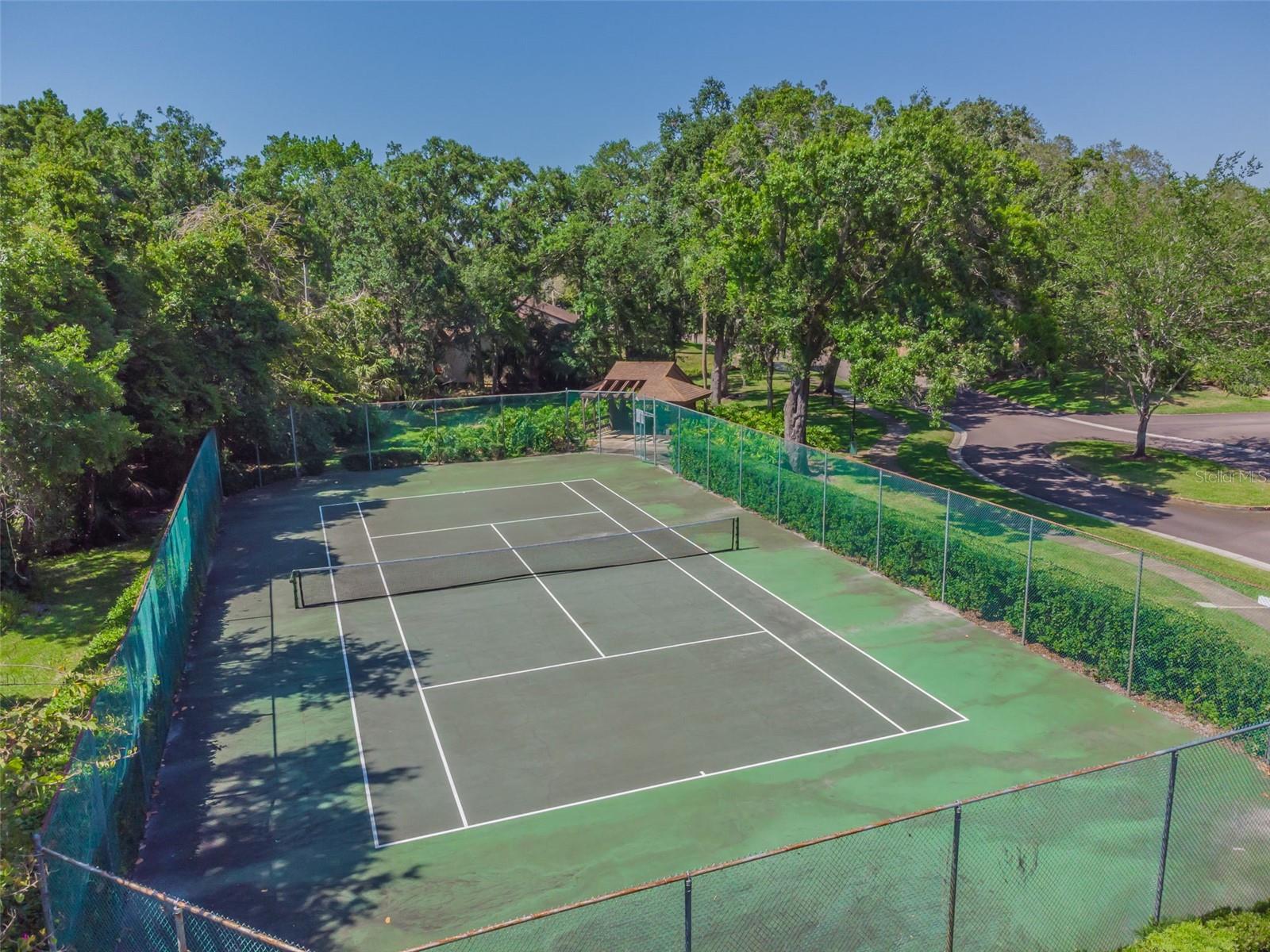 STRATHMORE GATE-EAST - Residential