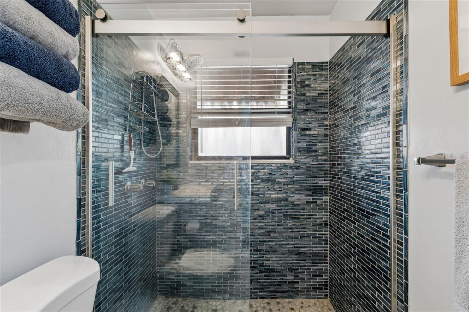 STRATHMORE GATE-EAST - Residential