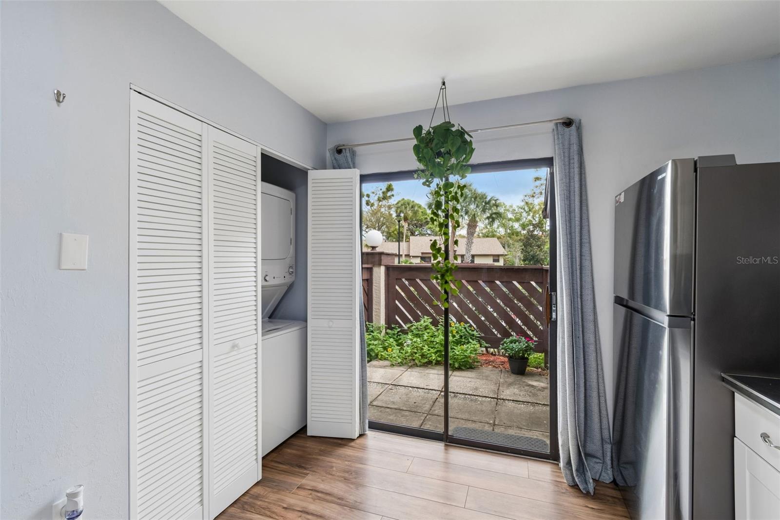 STRATHMORE GATE-EAST - Residential