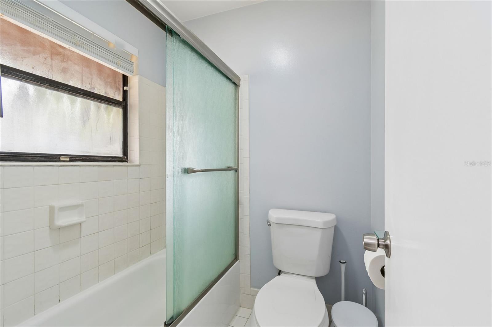 STRATHMORE GATE-EAST - Residential