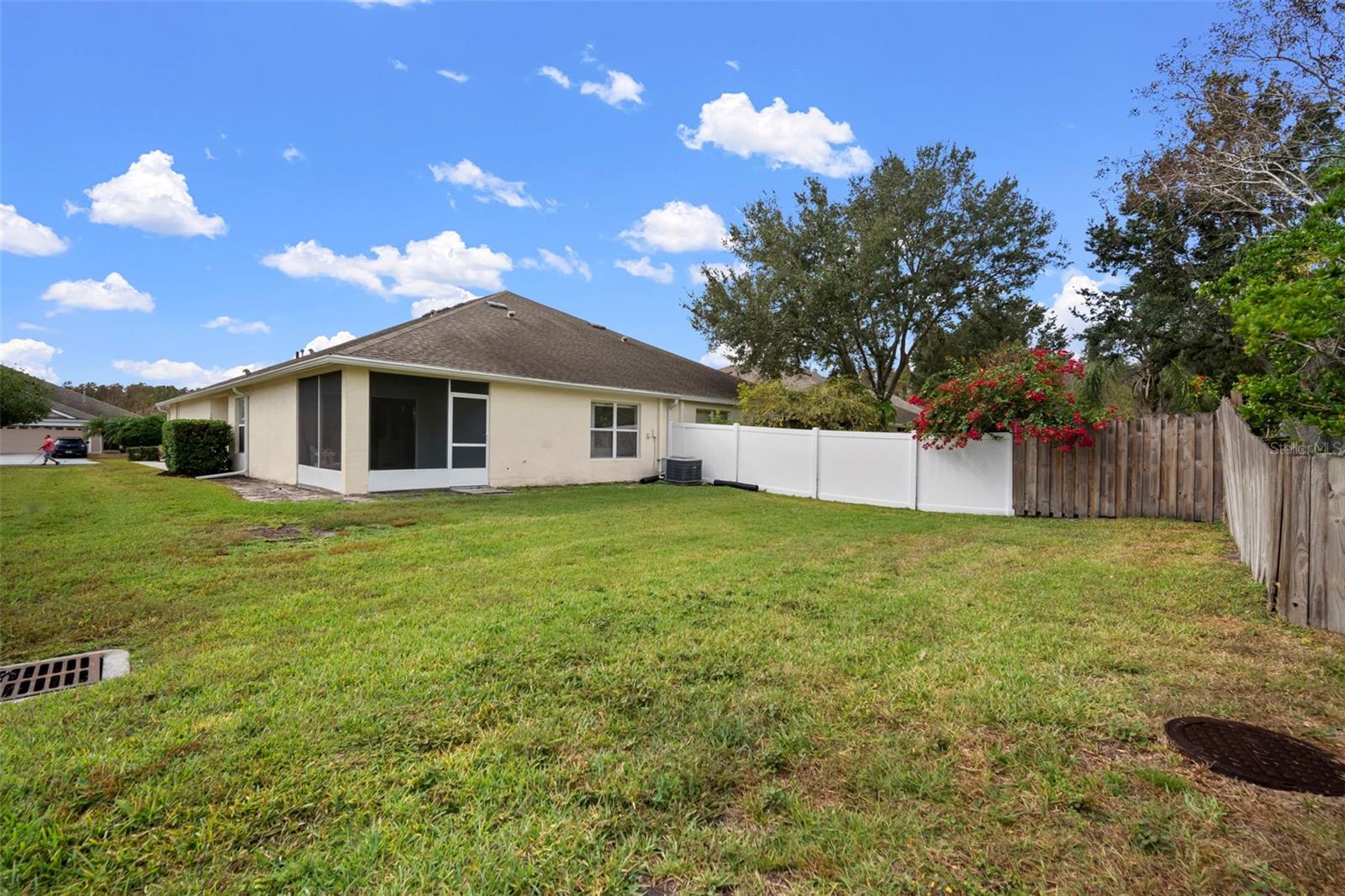 MEADOW POINTE 03 PH 01 UNIT 1C-2 - Residential