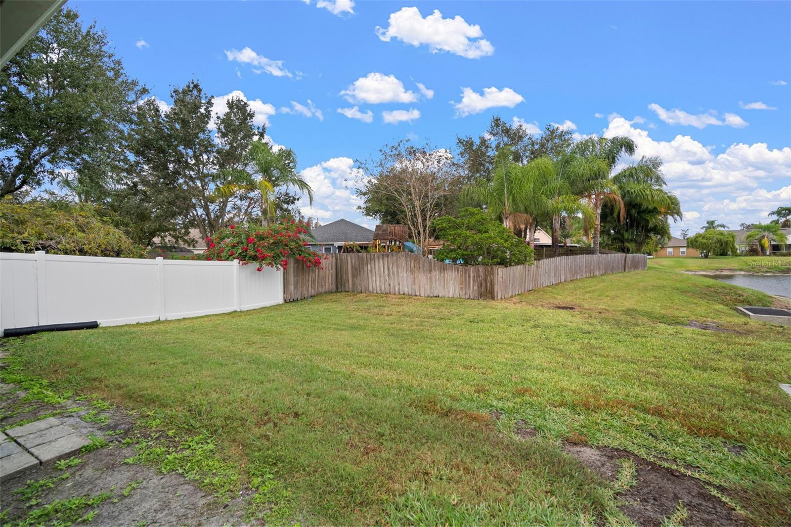 MEADOW POINTE 03 PH 01 UNIT 1C-2 - Residential