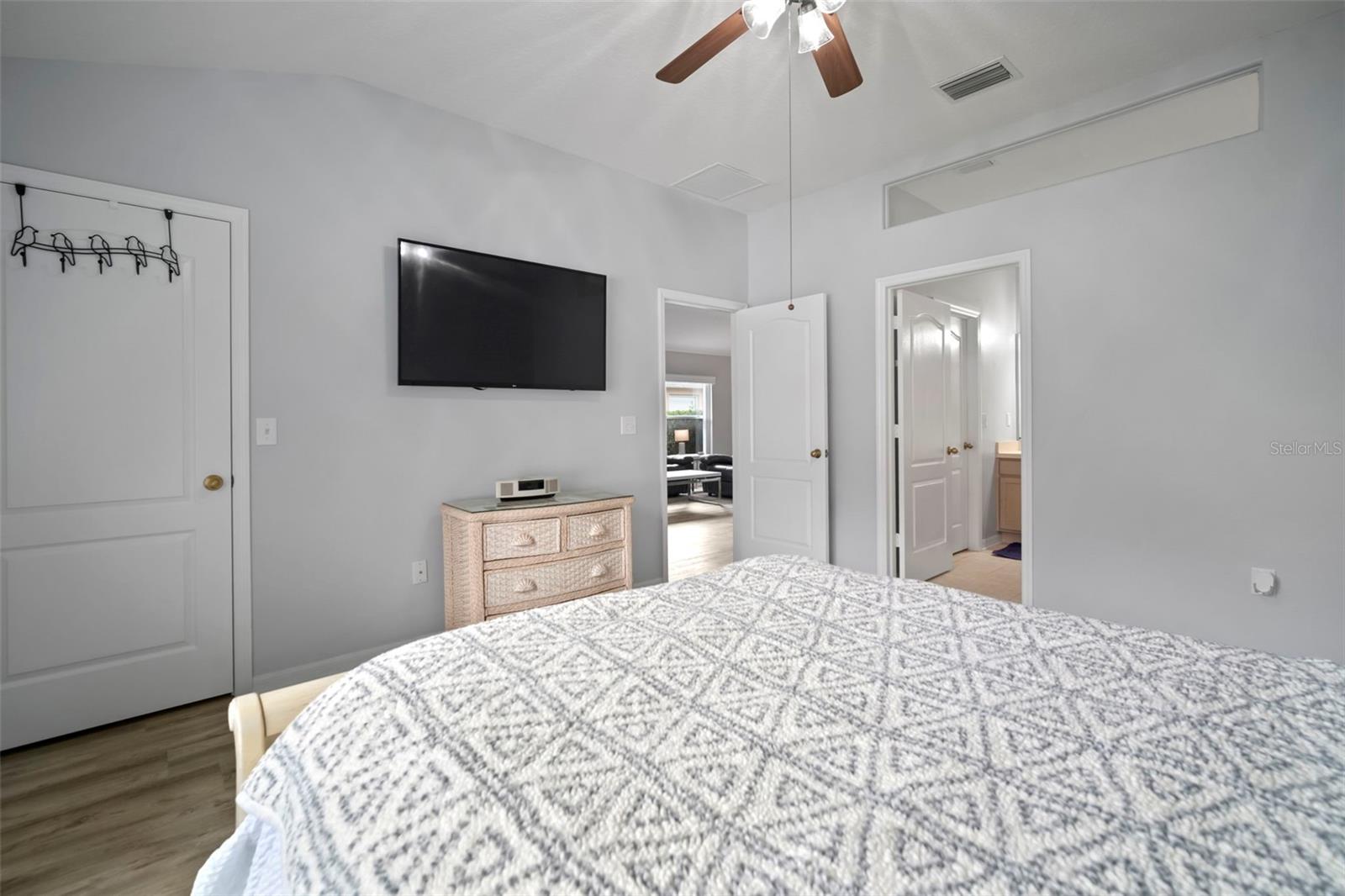 MEADOW POINTE 03 PH 01 UNIT 1C-2 - Residential