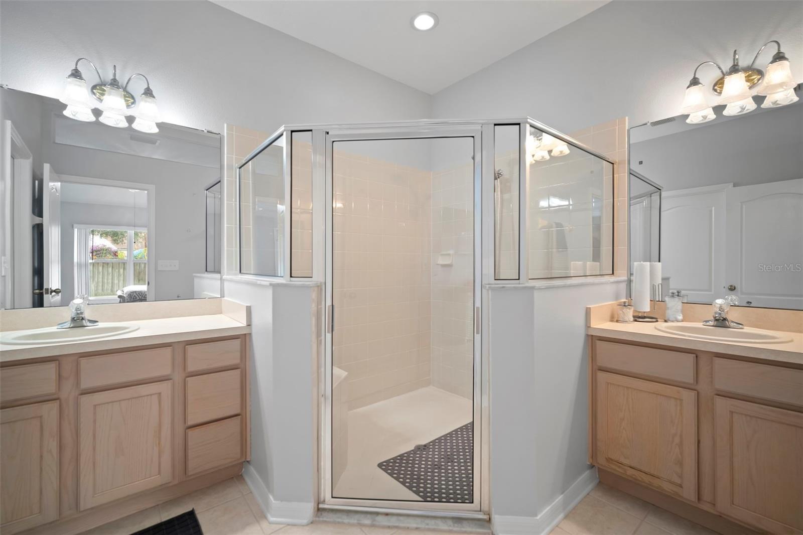 MEADOW POINTE 03 PH 01 UNIT 1C-2 - Residential