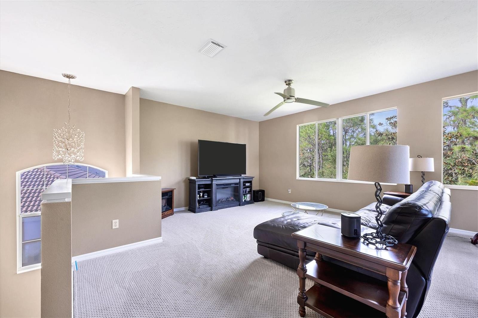 RIVER CLUB - Residential