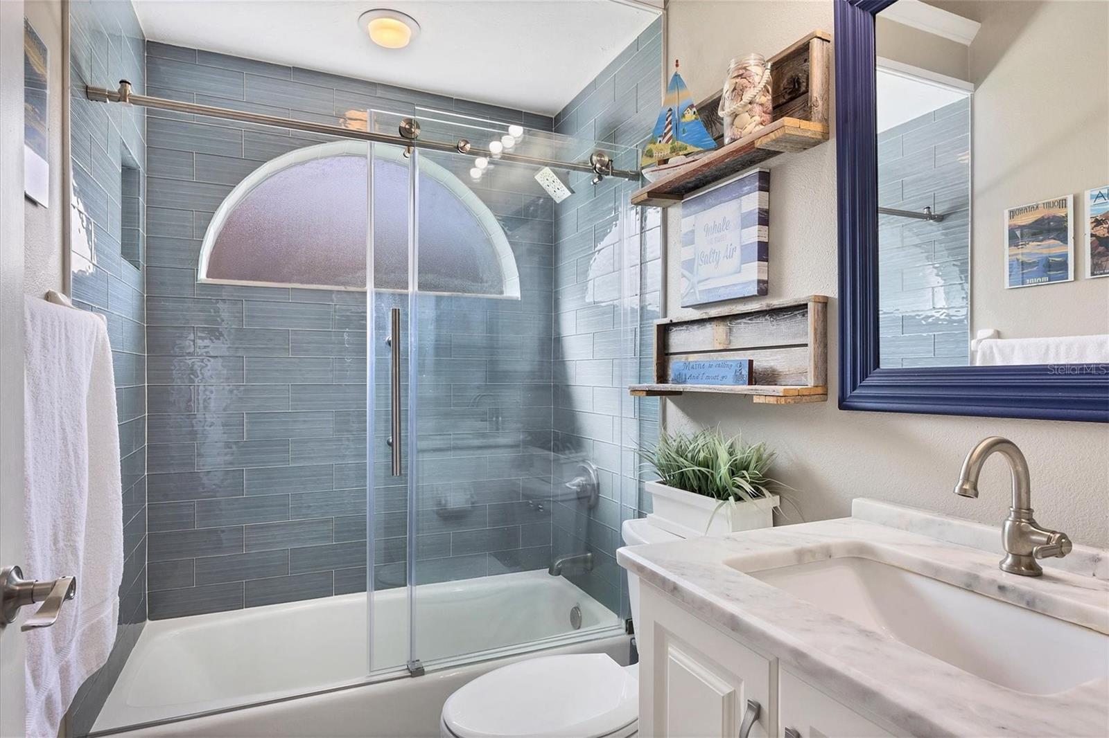 RIVER CLUB - Residential