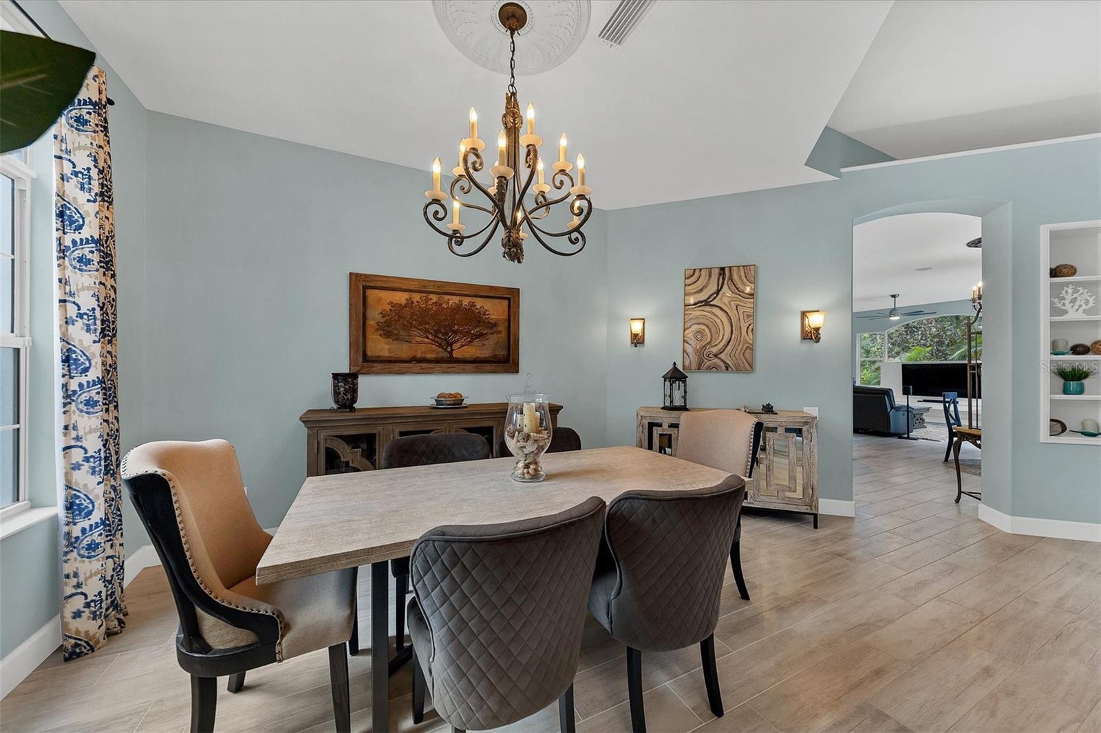 RIVER CLUB - Residential