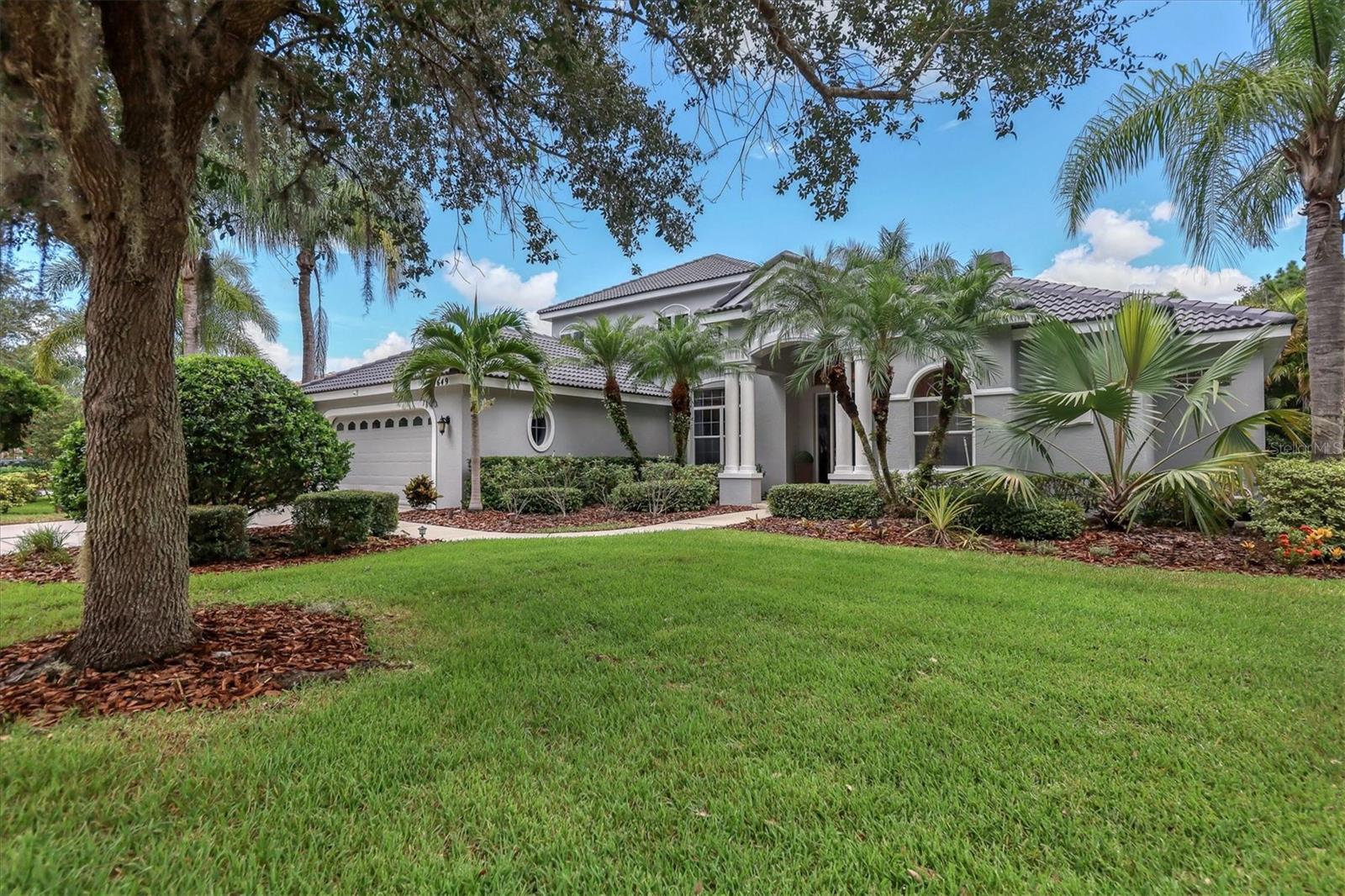 RIVER CLUB - Residential