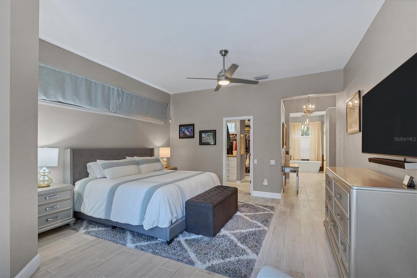 RIVER CLUB - Residential