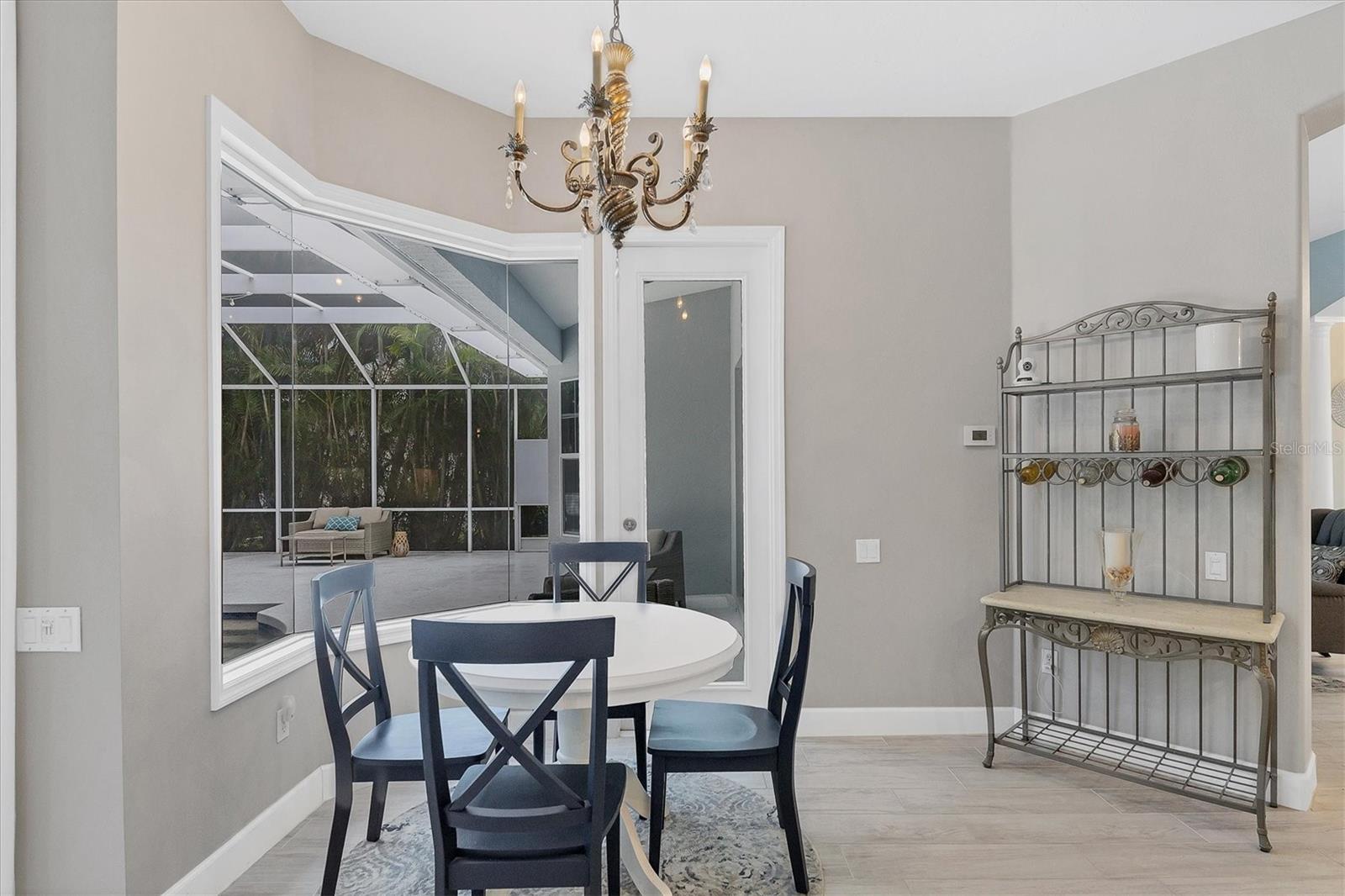 RIVER CLUB - Residential