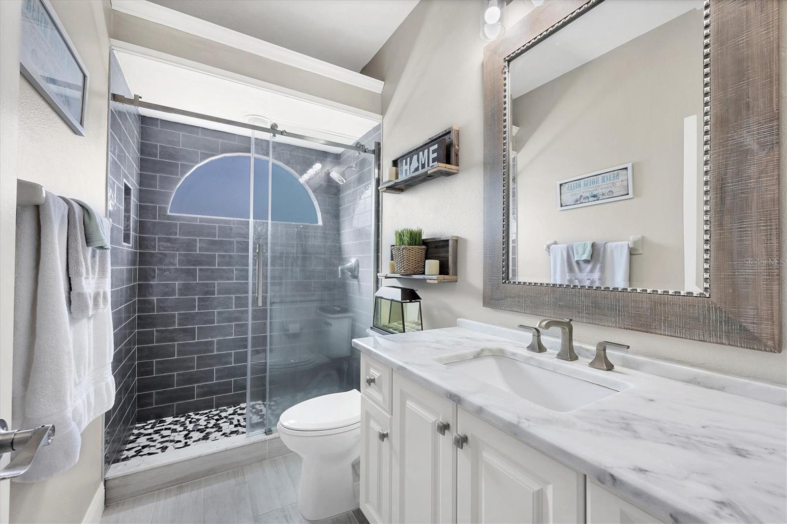 RIVER CLUB - Residential