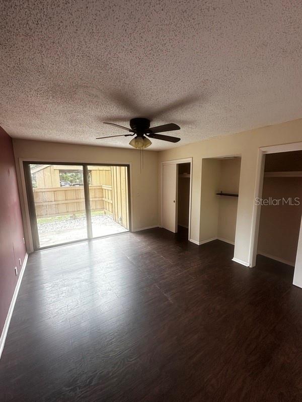 CROWN OAKS 1ST ADD - Residential Lease