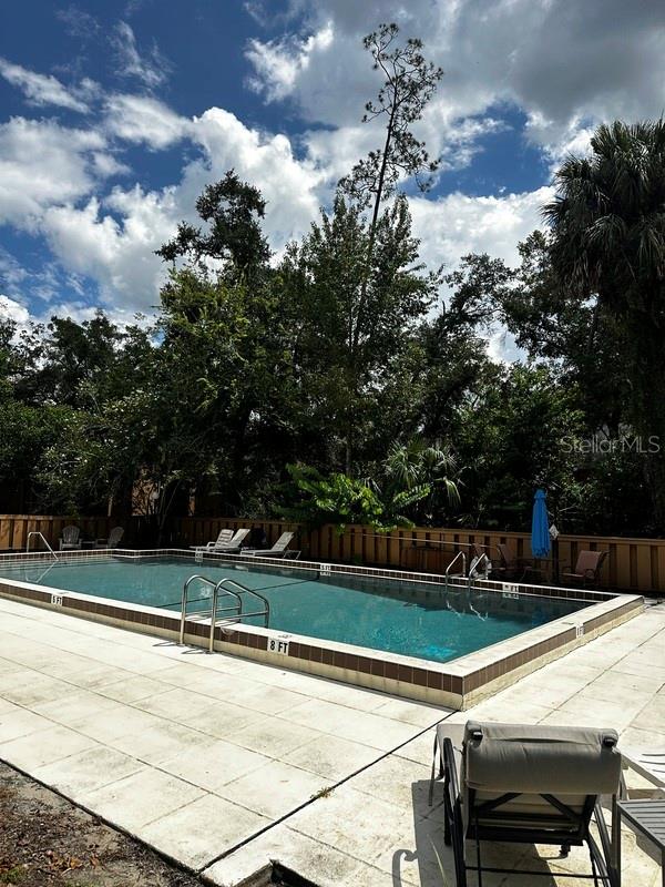 CROWN OAKS 1ST ADD - Residential Lease