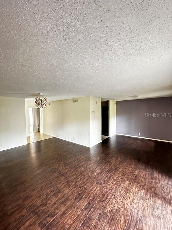 CROWN OAKS 1ST ADD - Residential Lease