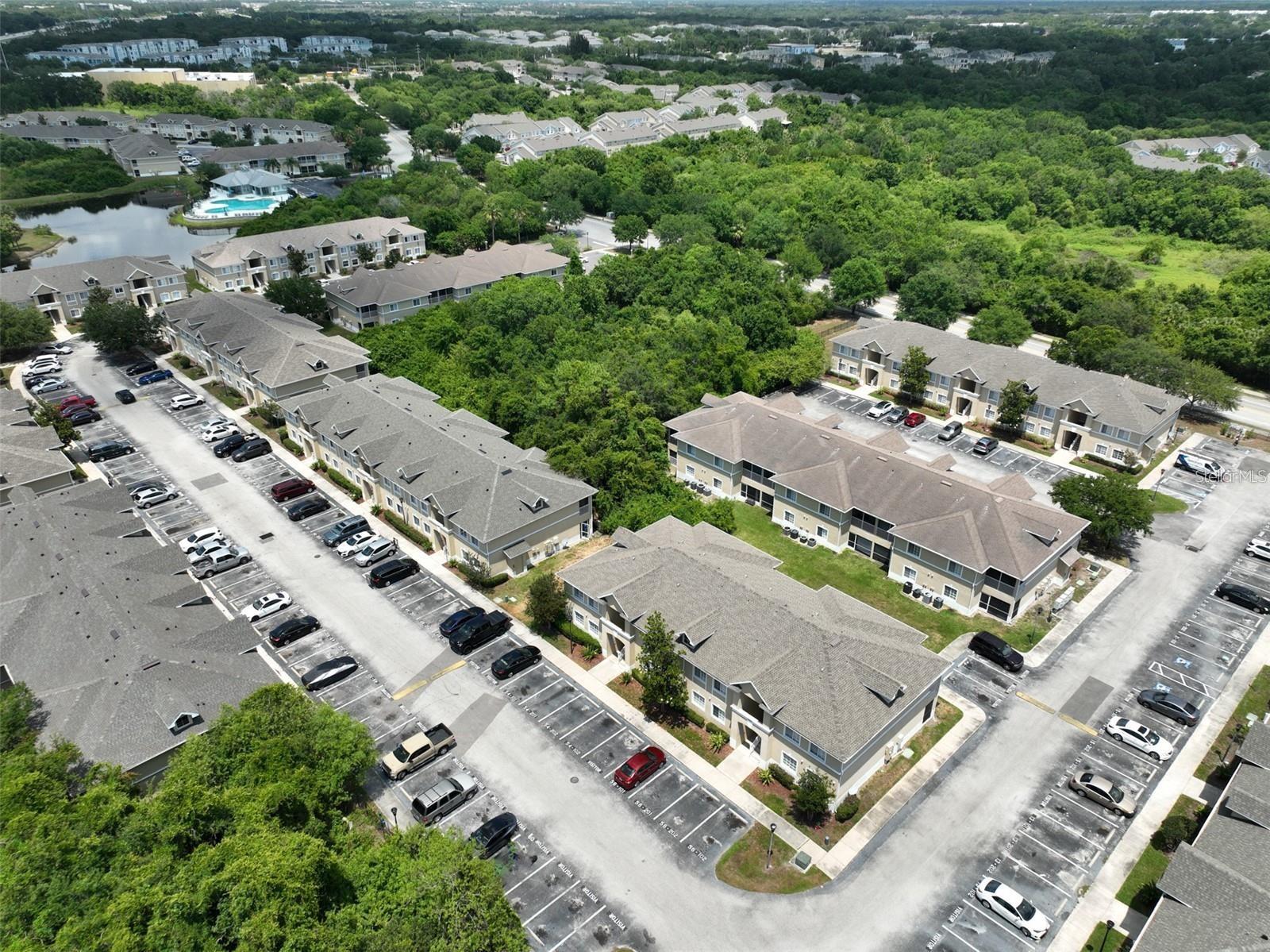 VILLAGES OF BLOOMINGDALE CONDO - Residential Lease
