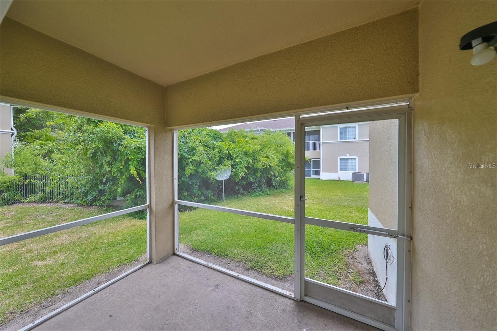 VILLAGES OF BLOOMINGDALE CONDO - Residential Lease