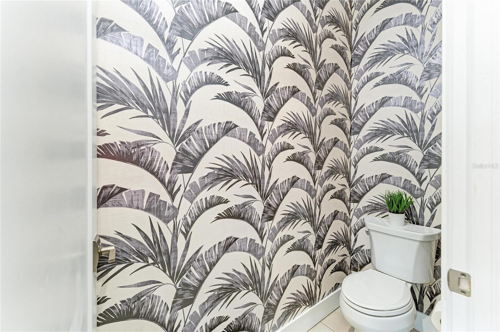 THORNTON CRK MOTORCOACH RESIDENCE - Residential