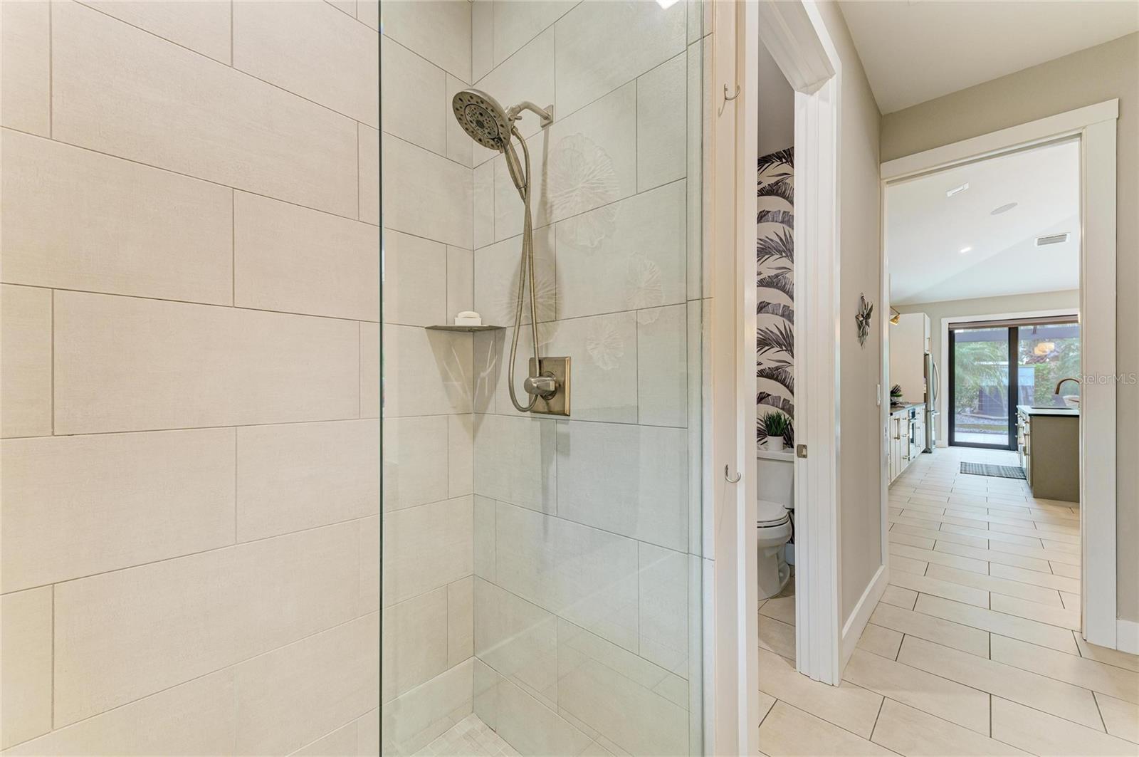 THORNTON CRK MOTORCOACH RESIDENCE - Residential