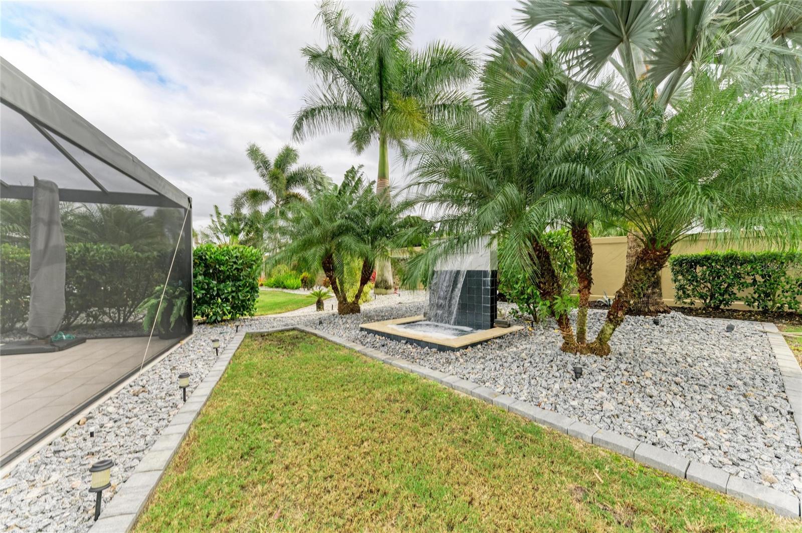 THORNTON CRK MOTORCOACH RESIDENCE - Residential