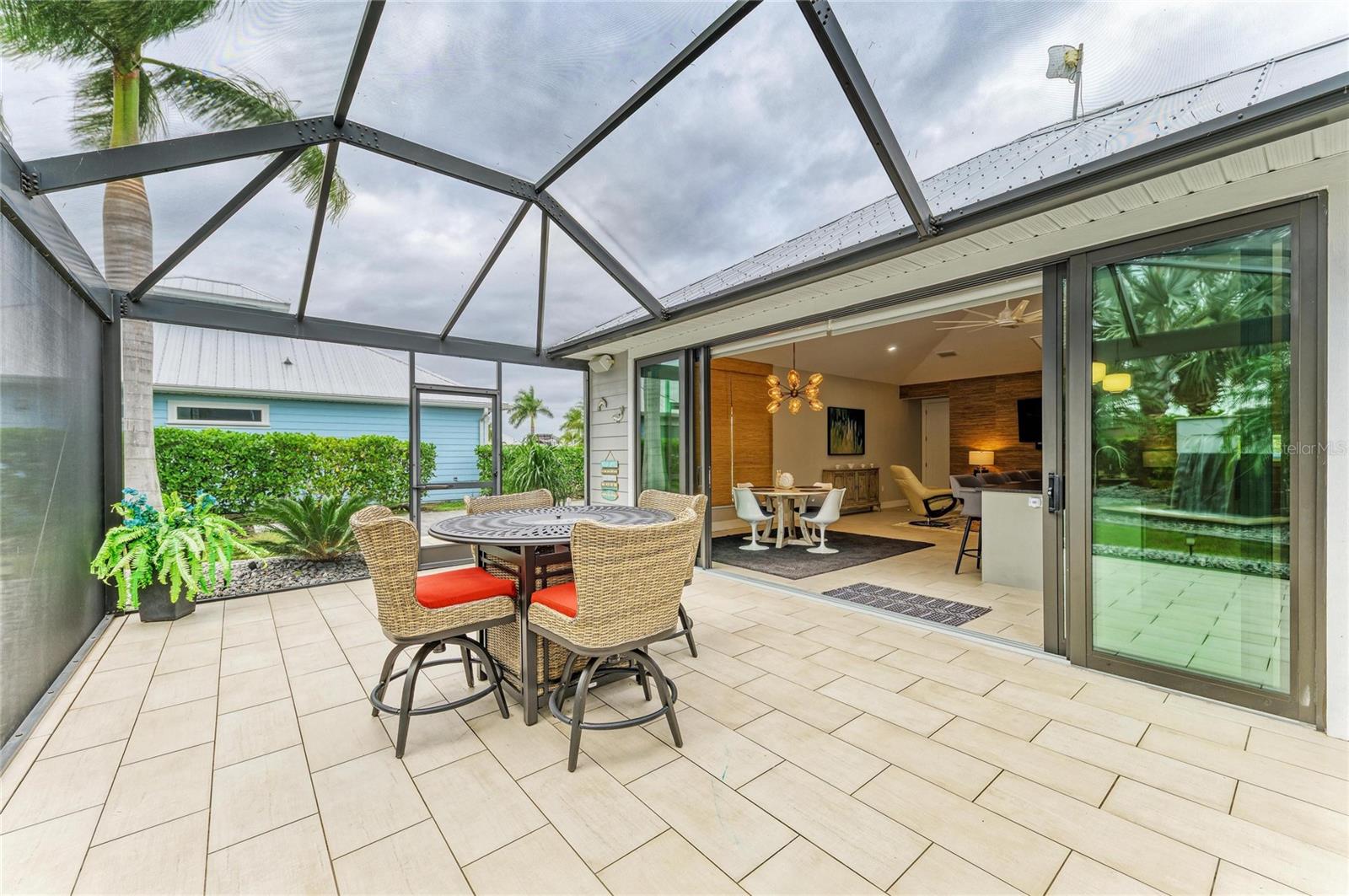 THORNTON CRK MOTORCOACH RESIDENCE - Residential