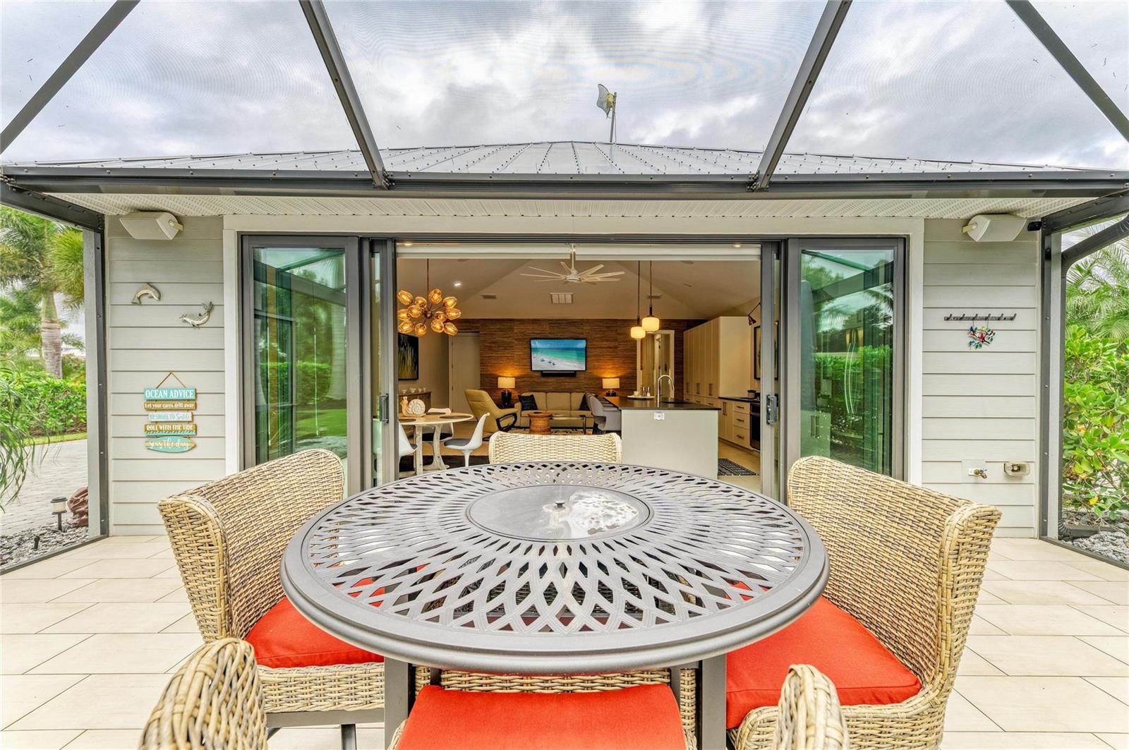 THORNTON CRK MOTORCOACH RESIDENCE - Residential