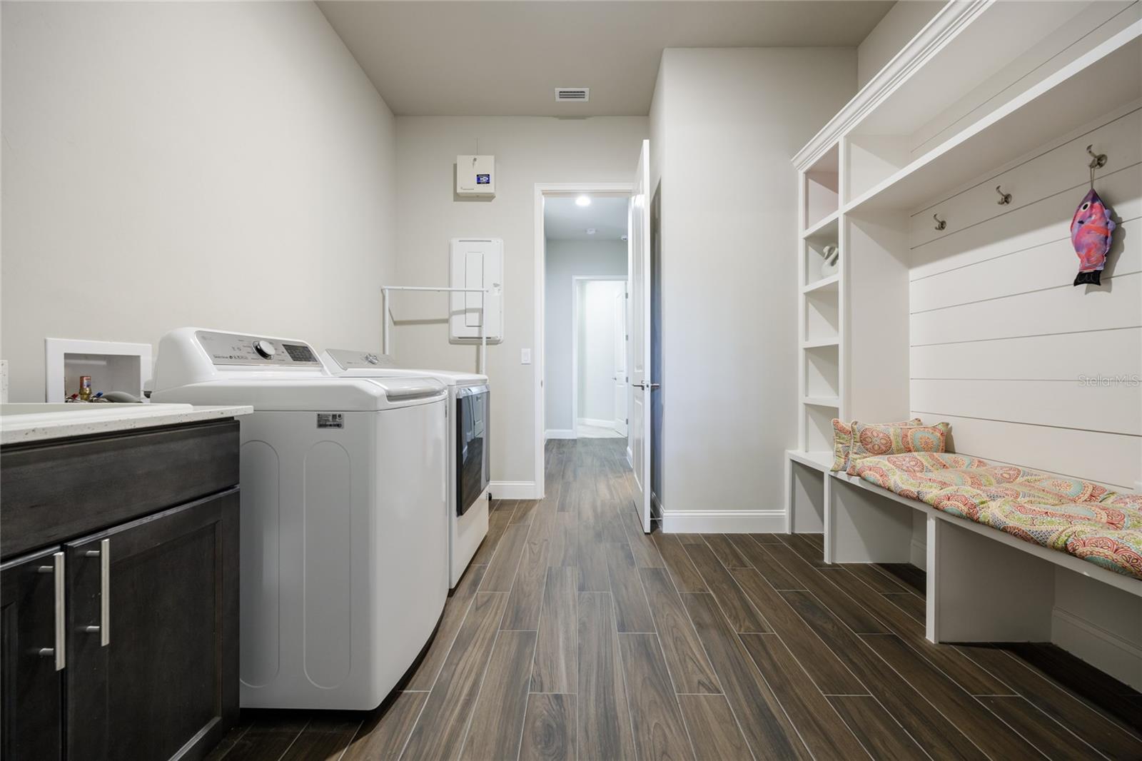 OAKMONT PH 2 PB 32 PG 30 - Residential