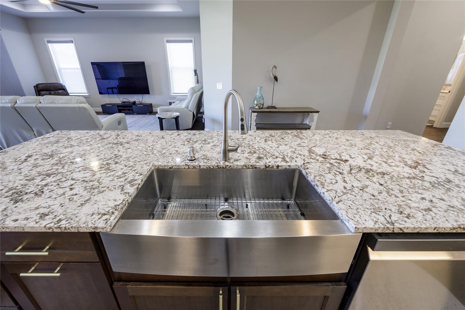 OAKMONT PH 2 PB 32 PG 30 - Residential