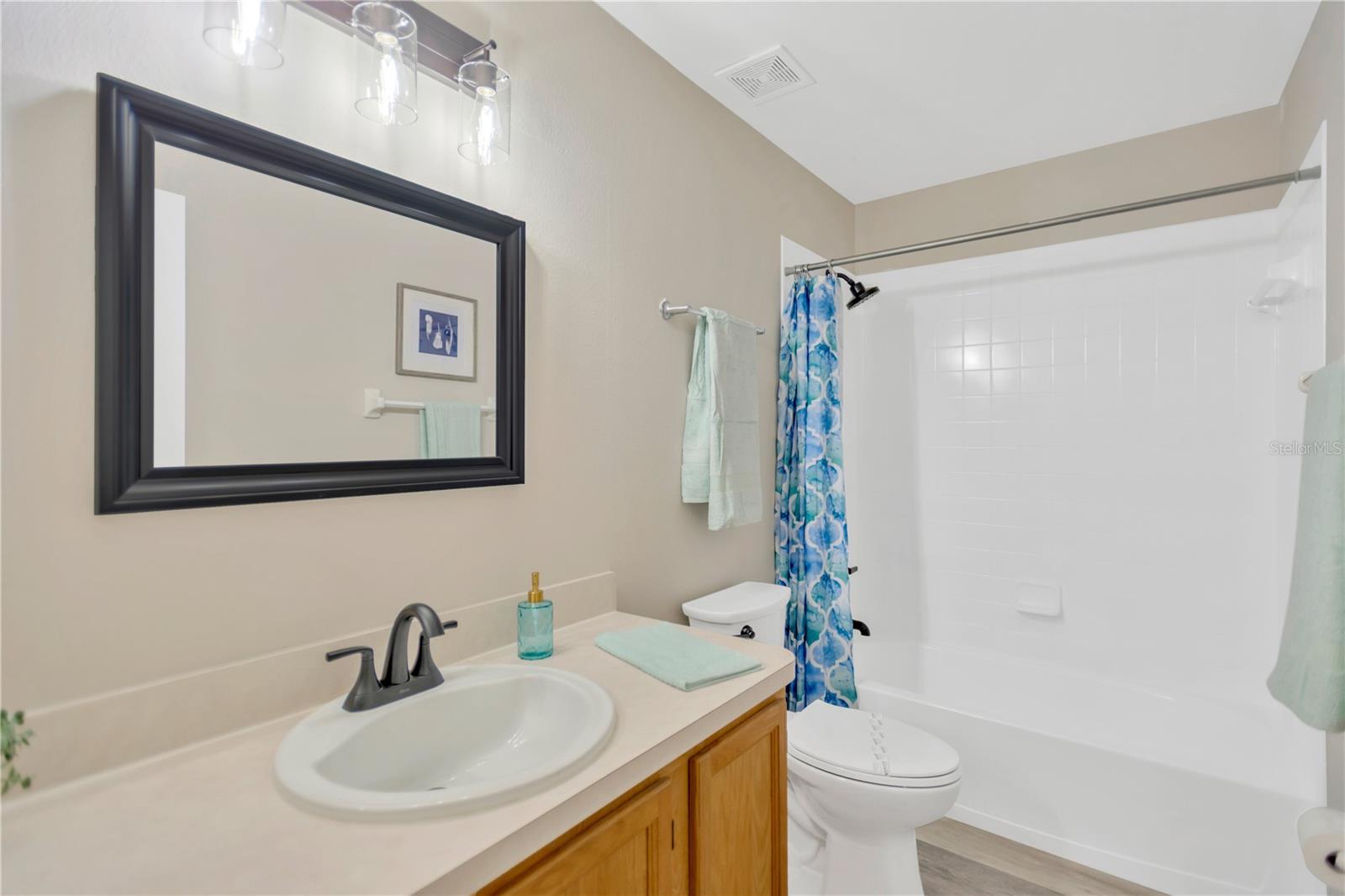 THE TWNHMS AT KENSINGTON PH - Residential