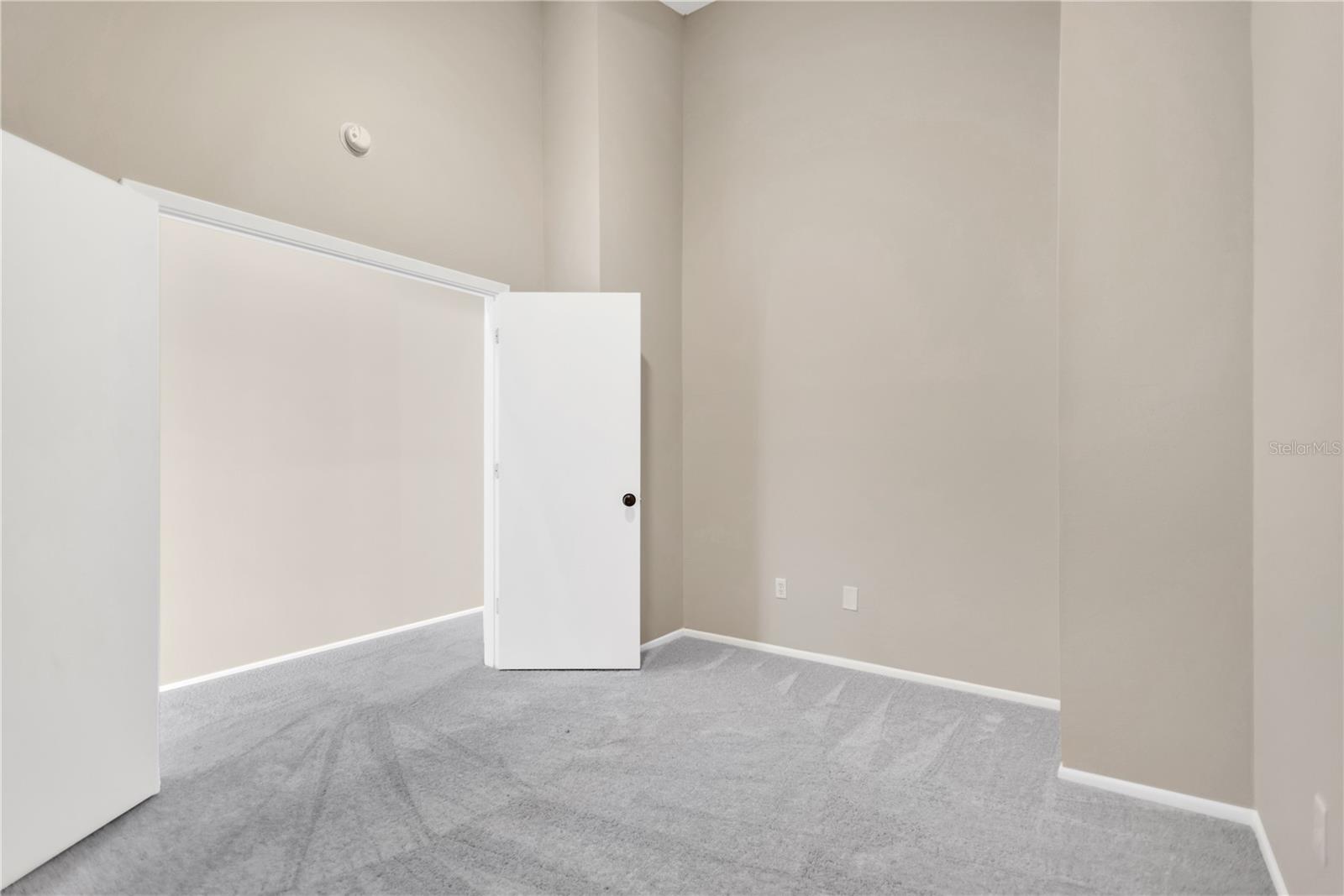 THE TWNHMS AT KENSINGTON PH - Residential