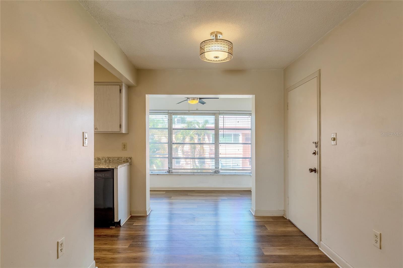 7011 PLACE DE LA PAIX 2A