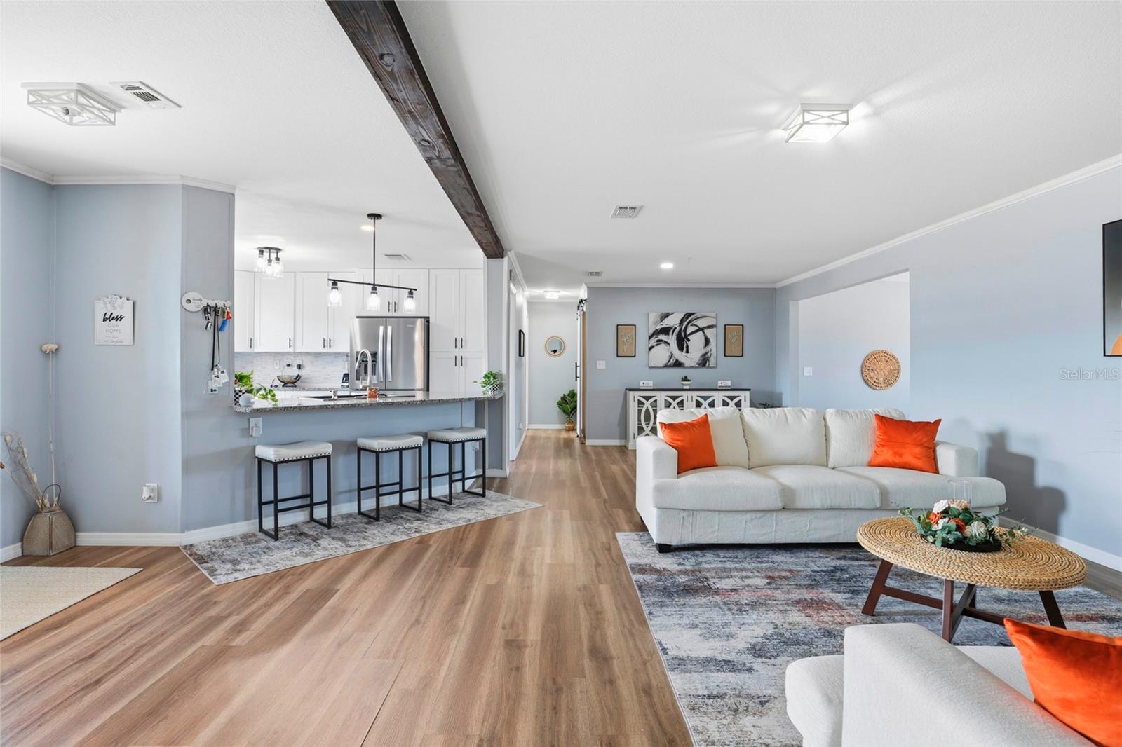 MEADOWS WEST ESTATES SUB - Residential