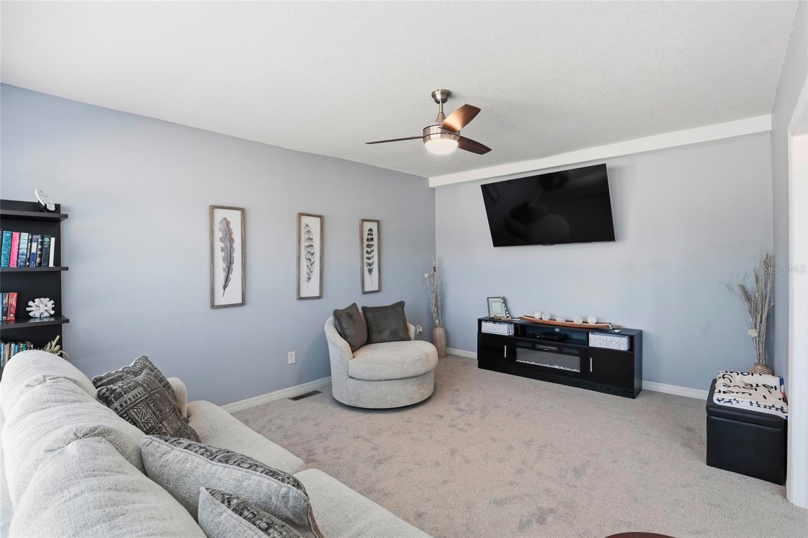 MEADOWS WEST ESTATES SUB - Residential