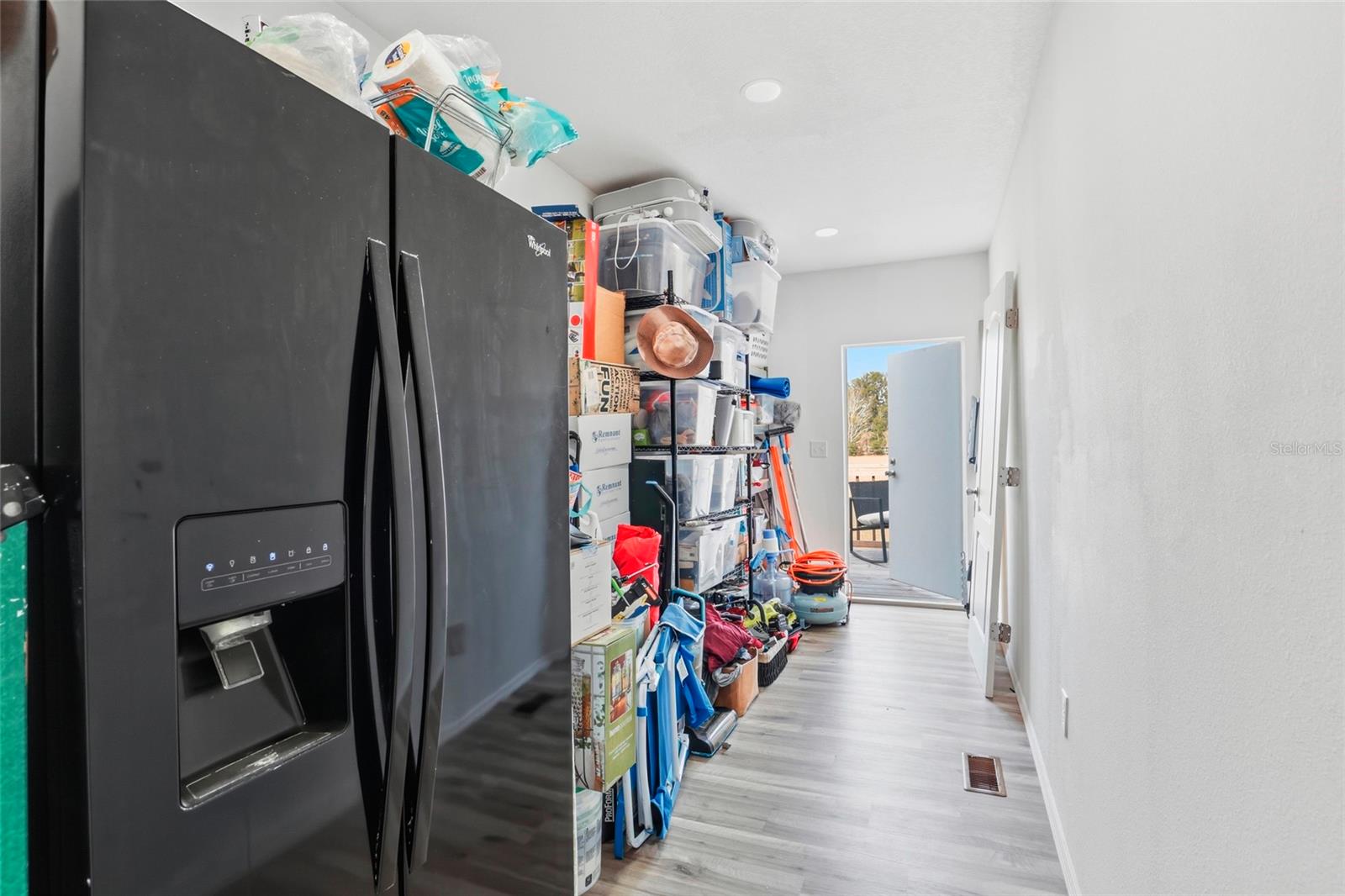 MEADOWS WEST ESTATES SUB - Residential