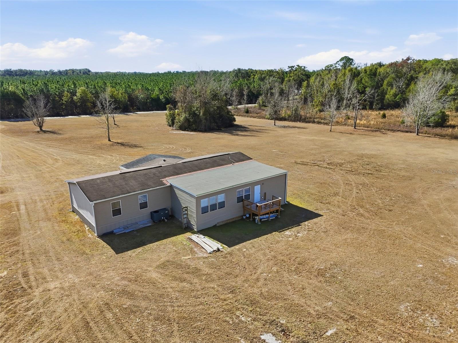 MEADOWS WEST ESTATES SUB - Residential