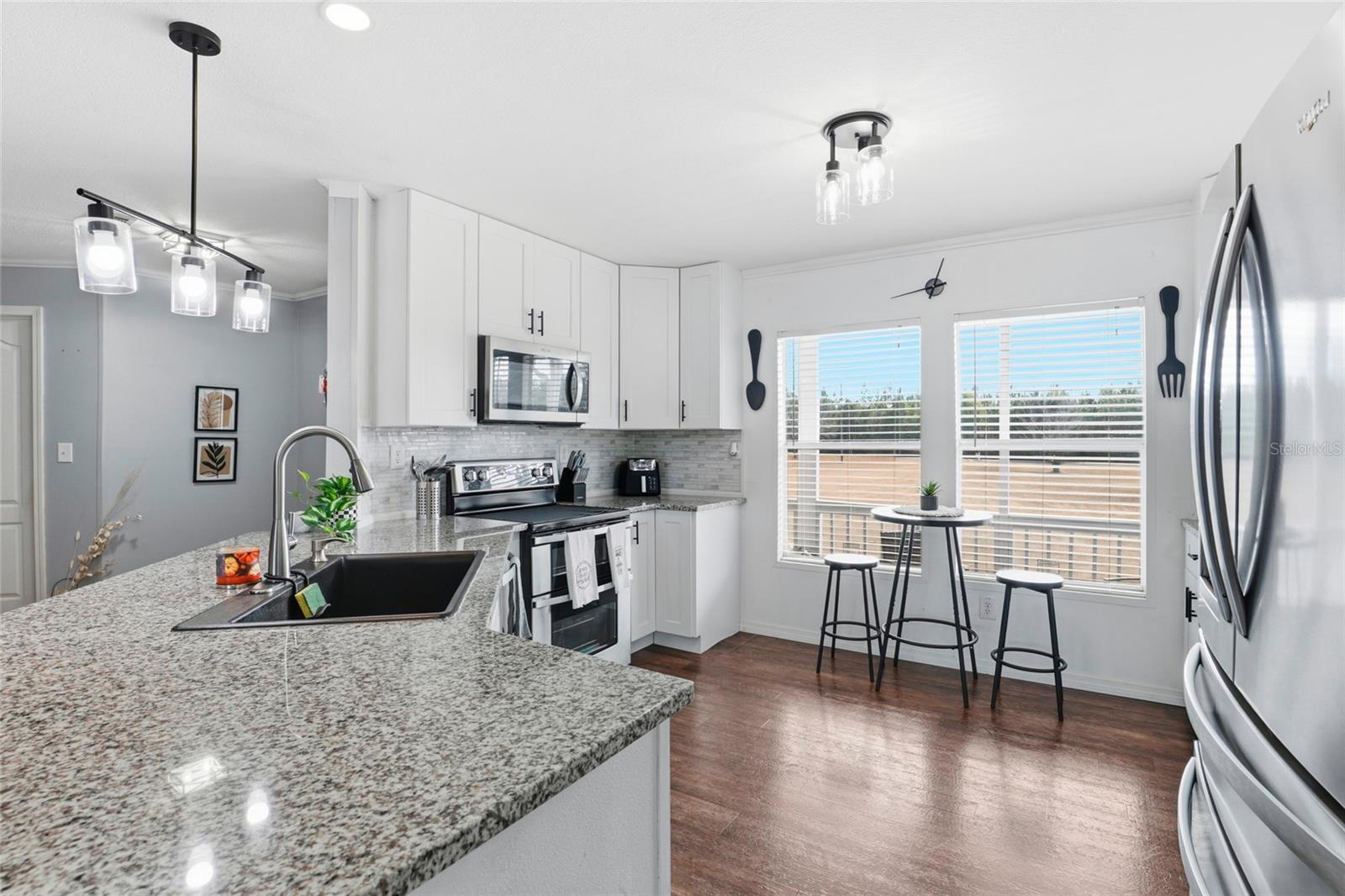 MEADOWS WEST ESTATES SUB - Residential