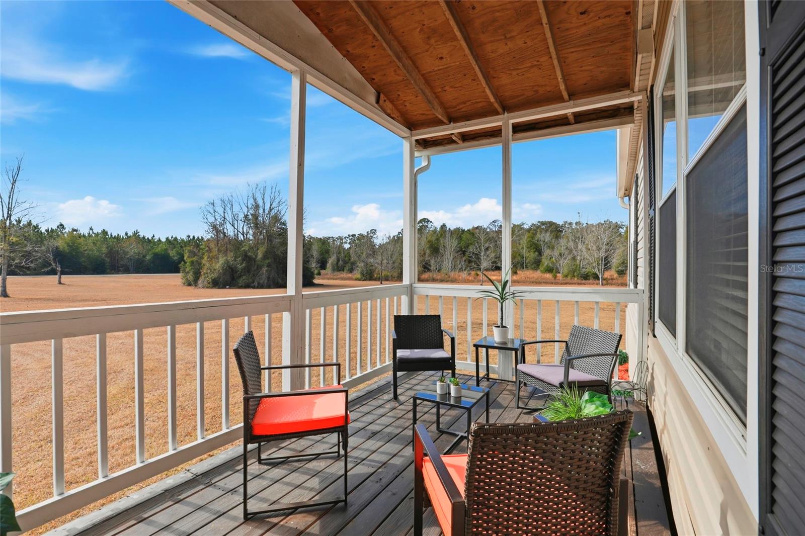 MEADOWS WEST ESTATES SUB - Residential