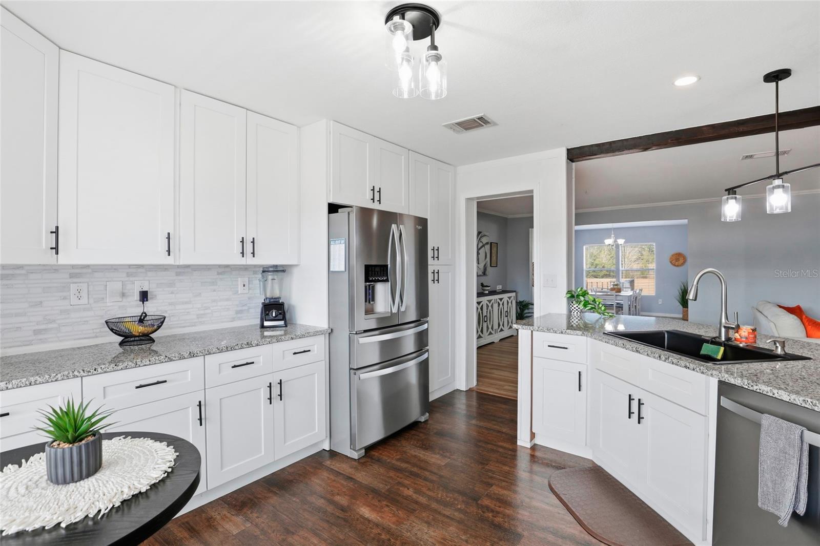 MEADOWS WEST ESTATES SUB - Residential