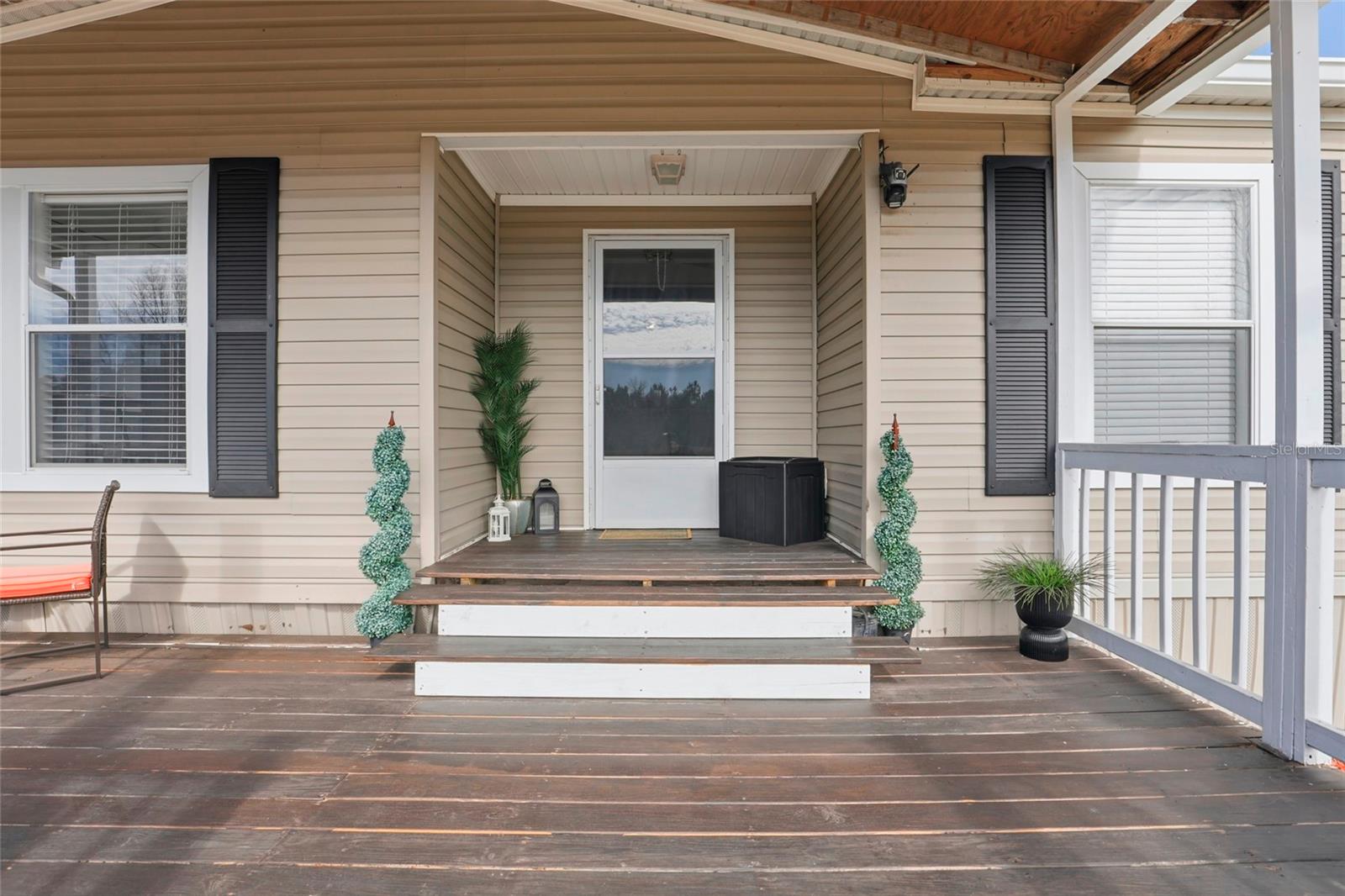 MEADOWS WEST ESTATES SUB - Residential