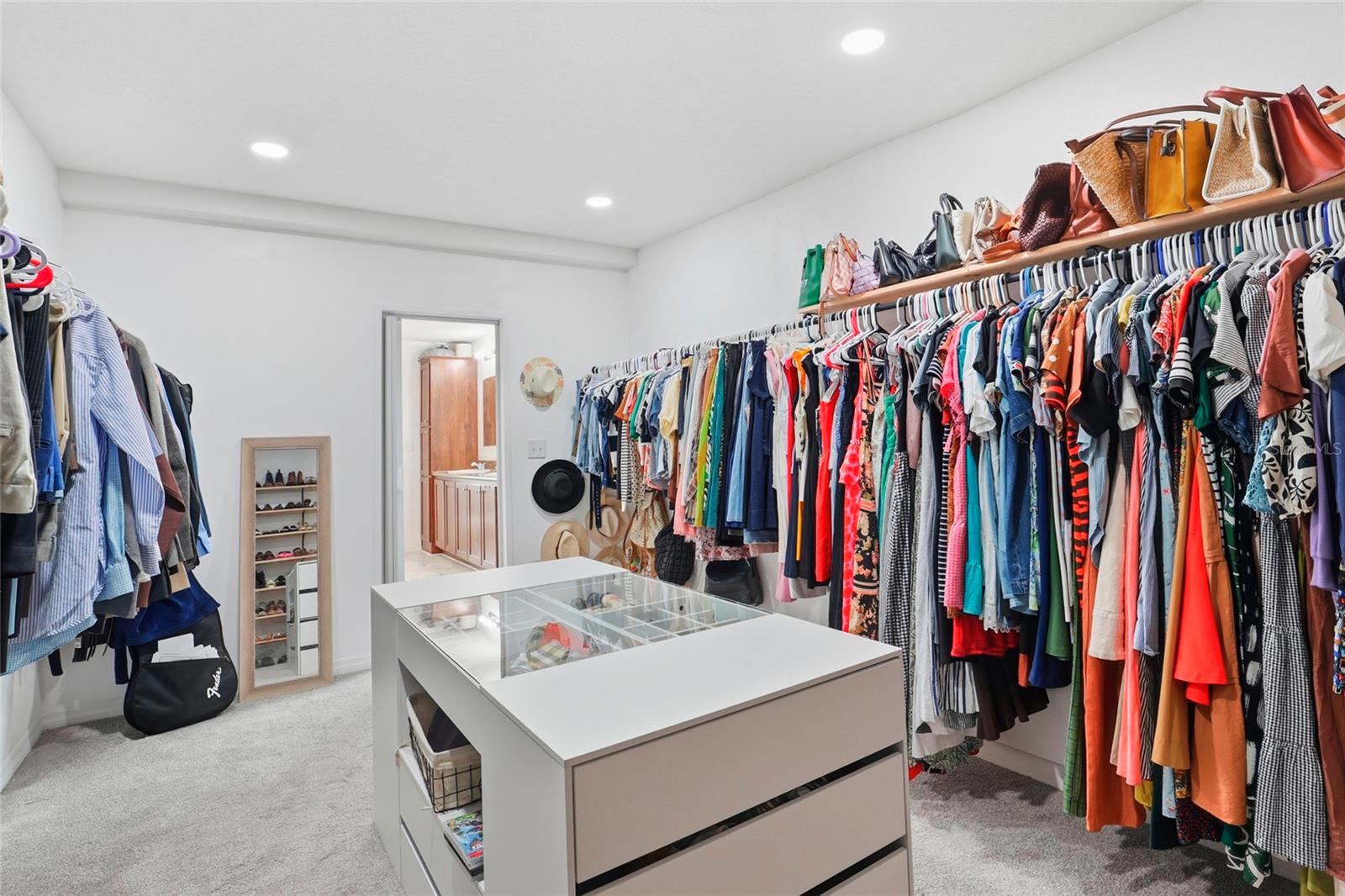 MEADOWS WEST ESTATES SUB - Residential