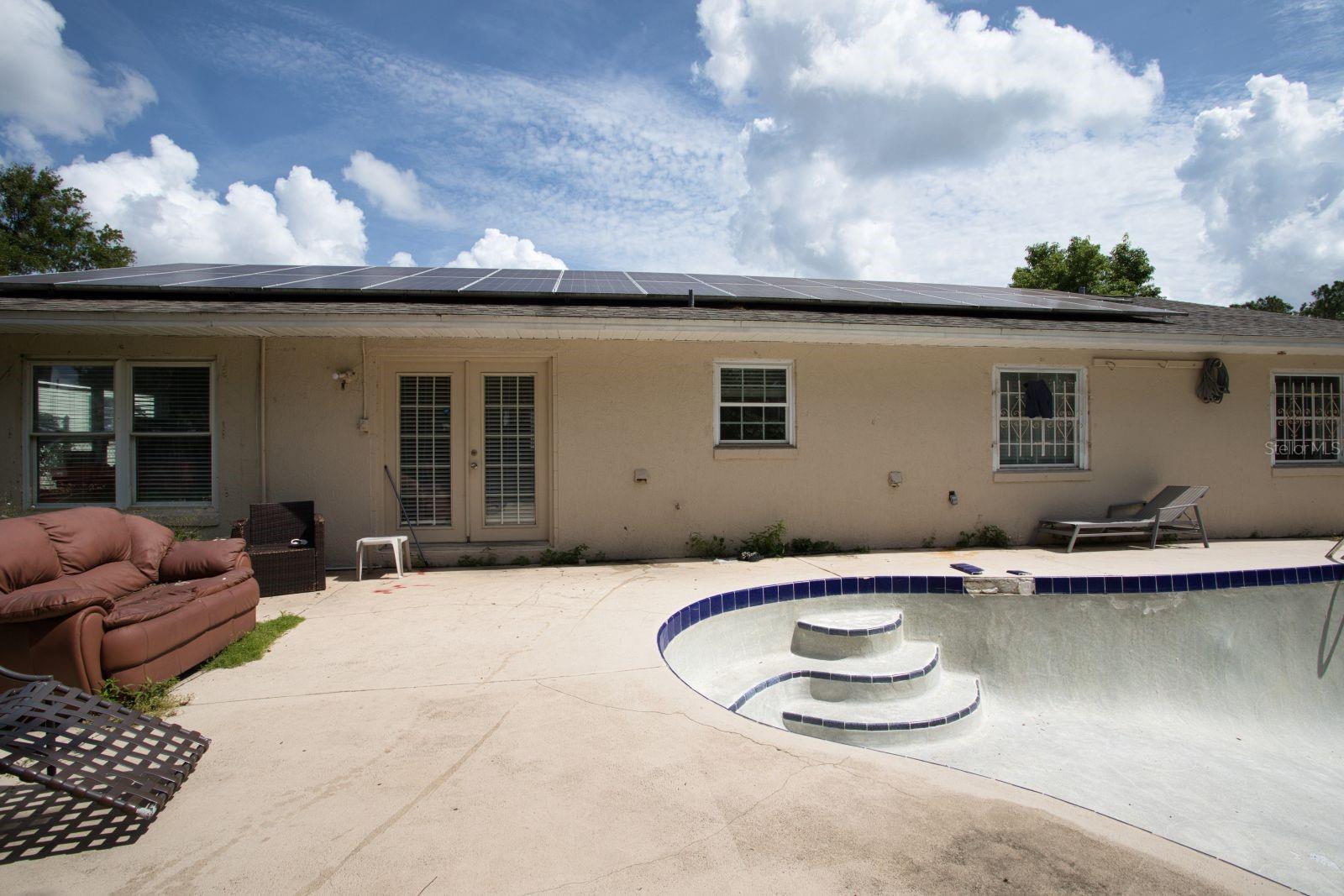 7408 NAVEL TREE COURT