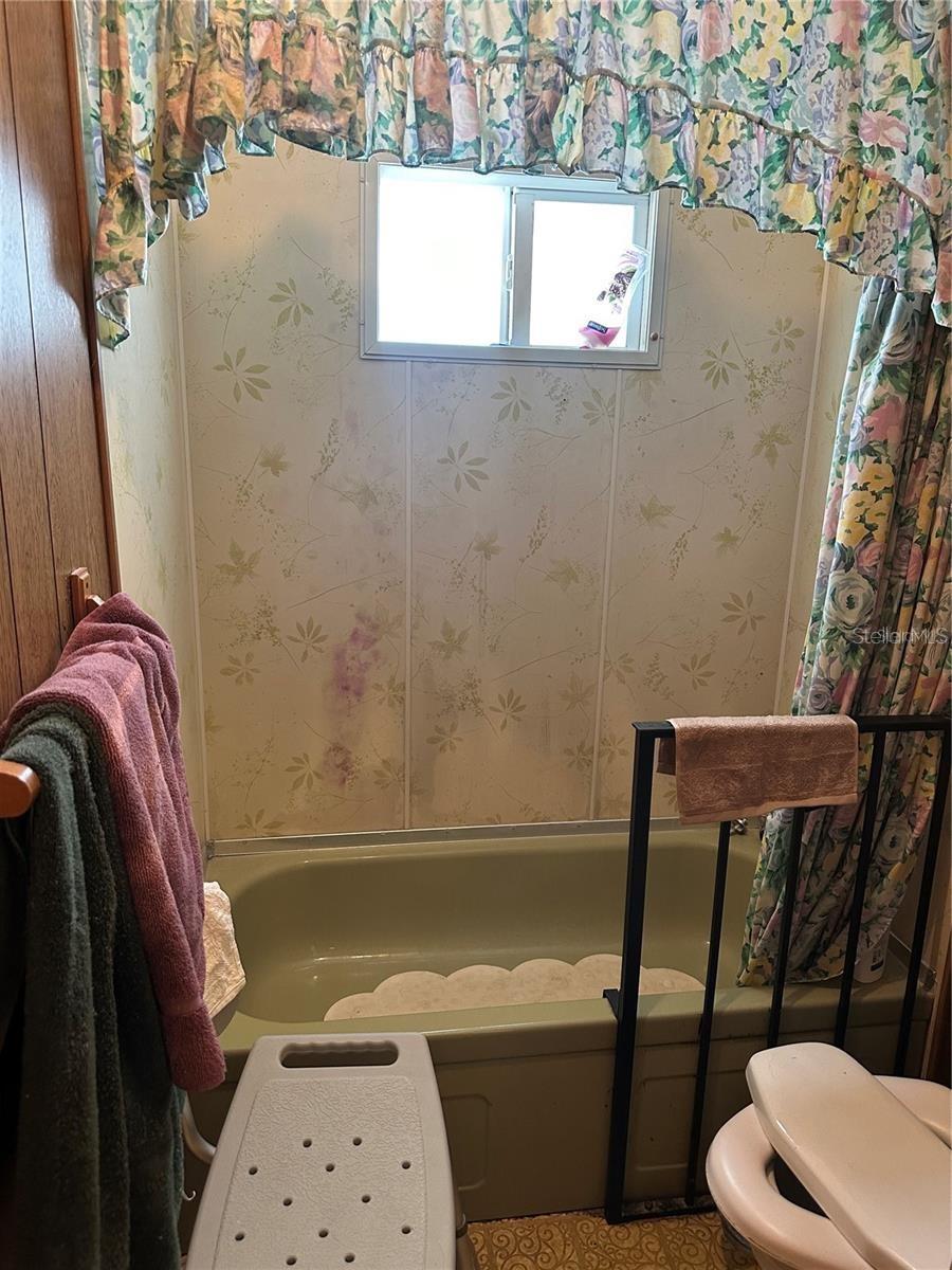 GREENTREE MANOR - Residential