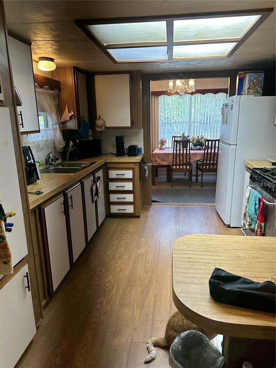 GREENTREE MANOR - Residential