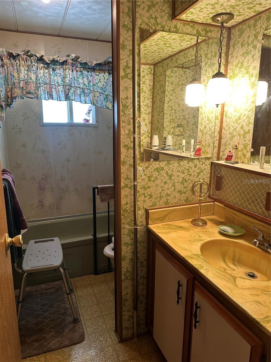 GREENTREE MANOR - Residential