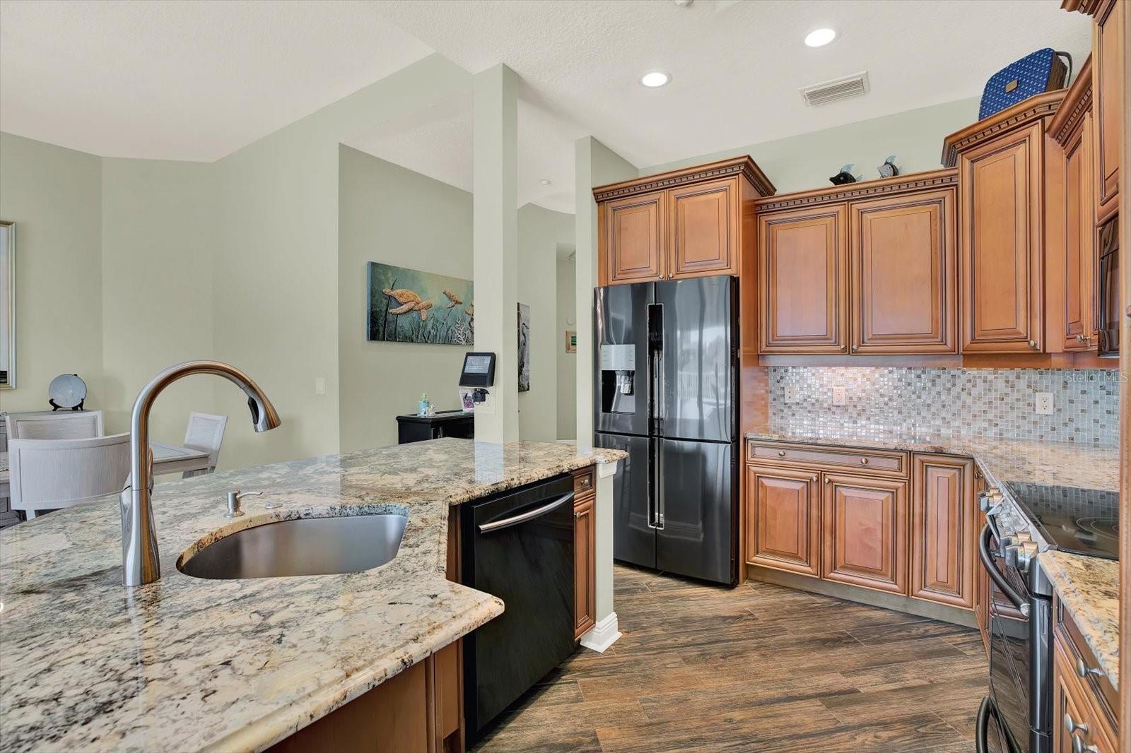 BRIGHTWATER POINT CONDO - Residential