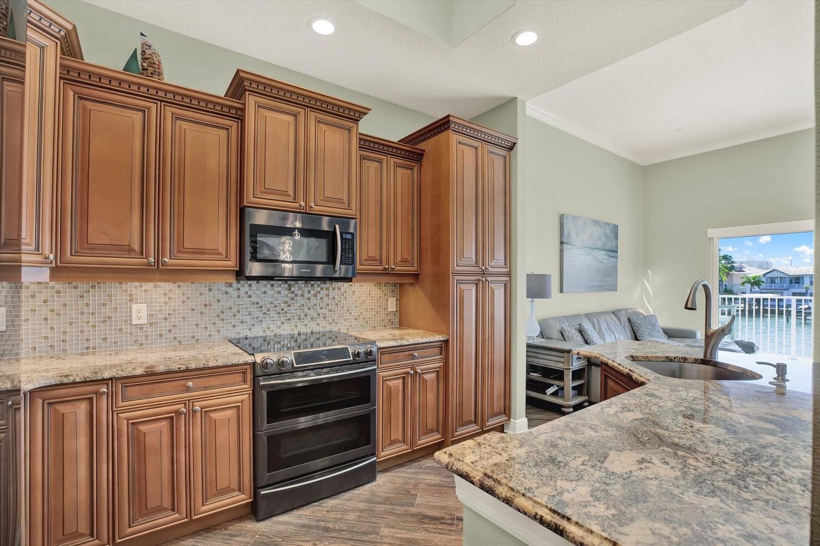 BRIGHTWATER POINT CONDO - Residential